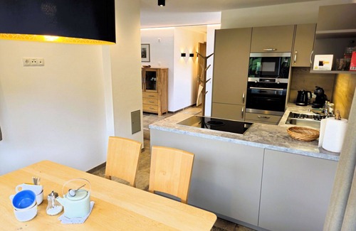 Landeck Apartment | Beautiful apartment for 4 guests with WIFI, TV, balcony, pets allowed and parking