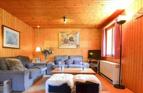 Fiesch Apartment | Beautiful apartment for 5 people with WIFI, TV and balcony