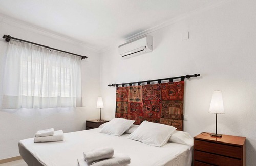 Cabo de las Huertas Apartment | Beautiful apartment for 7 guests with WIFI, pool, A/C, TV, terrace and parking