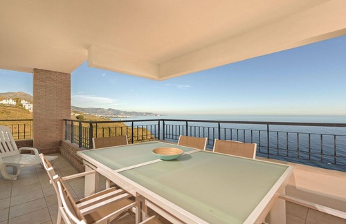 Torrox Costa Apartment | Beautiful apartment for 6 guests with WIFI, pool, A/C, TV, terrace and pets allowed