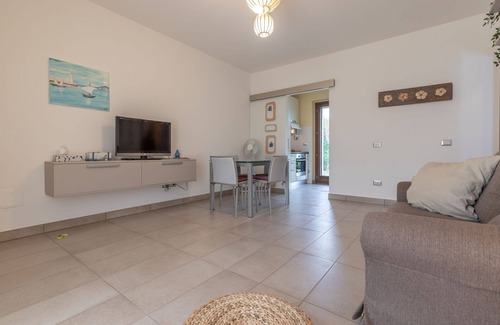 Loreto Apartment | Beautiful apartment for 4 people with WIFI, TV, patio and parking, close to Porto Recanati