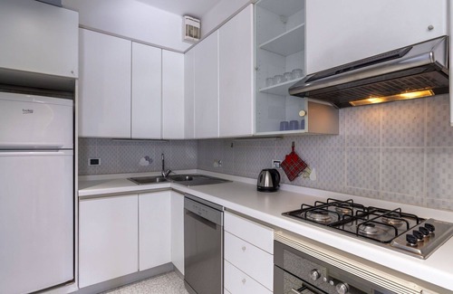 Arma di Taggia Apartment | Beautiful apartment for 6 people with WIFI, balcony and pets allowed