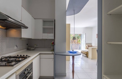 Arma di Taggia Apartment | Beautiful apartment for 6 people with WIFI, balcony and pets allowed