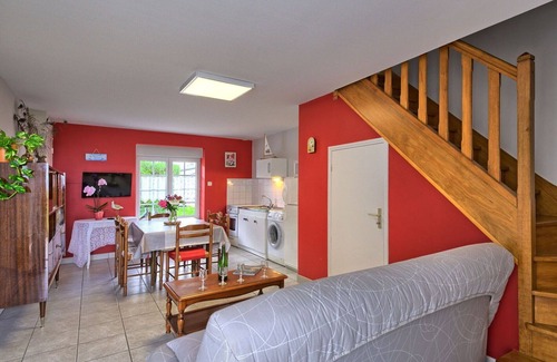 Ille-et-Vilaine Apartment | Beautiful apartment for 4 guests with WIFI, TV and terrace