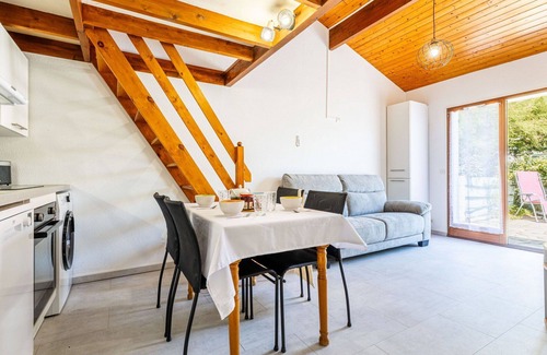 Les Mathes Apartment | Beautiful apartment for 4 people with WIFI, TV, terrace and parking