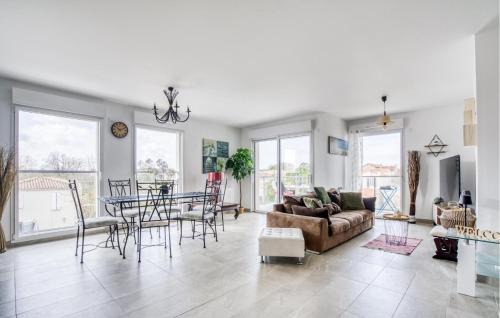 La Tremblade Apartment | Beautiful Apartment In La Tremblade