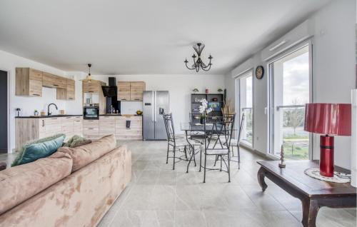 La Tremblade Apartment | Beautiful Apartment In La Tremblade