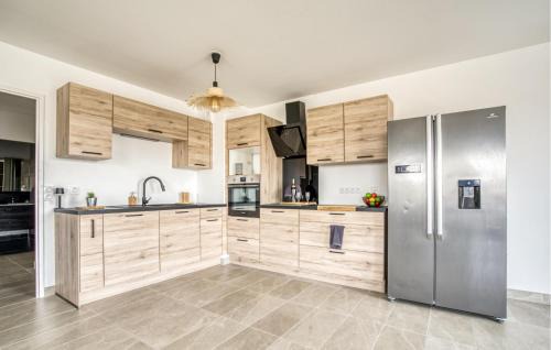 La Tremblade Apartment | Beautiful Apartment In La Tremblade