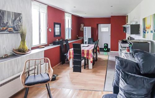 Saint-Evarzec Apartment | Beautiful Apartment In Saint-Evarzec