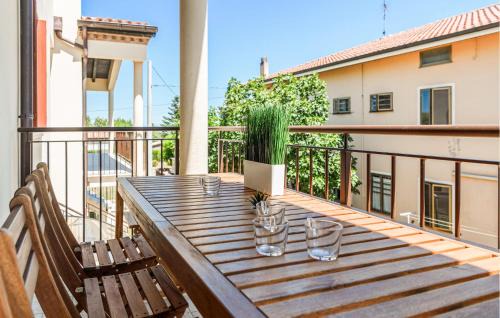 Ponte Rio Apartment | Beautiful Apartment In Terre Roveresche