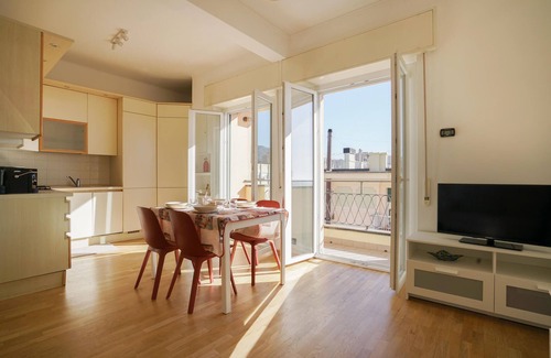 Sturla Apartment | Beautiful apartment in Genova with WiFi
