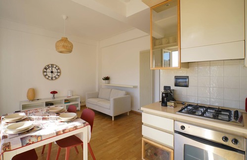 Sturla Apartment | Beautiful apartment in Genova with WiFi