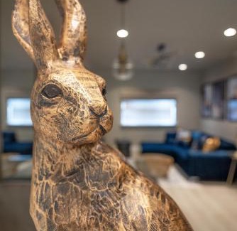 London Borough of Hounslow Apartment | Beautiful Apartment In London