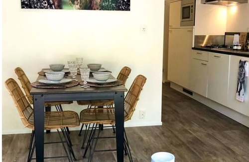 Belfeld House | Beautiful apartment in villa for 4 guests with pool, WIFI, TV and terrace
