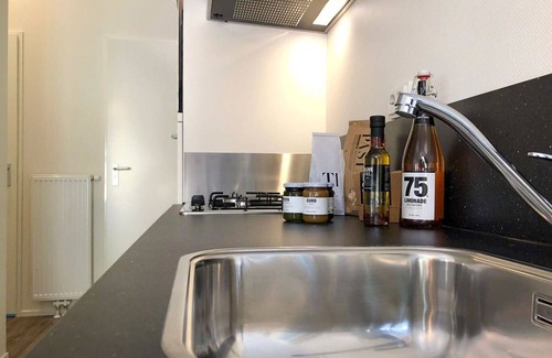 Belfeld House | Beautiful apartment in villa for 4 guests with pool, WIFI, TV and terrace