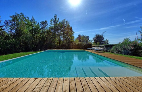 Poggibonsi Apartment | Beautiful apartment with WIFI, pool, TV, terrace, panoramic view and parking, close to San Gimig.