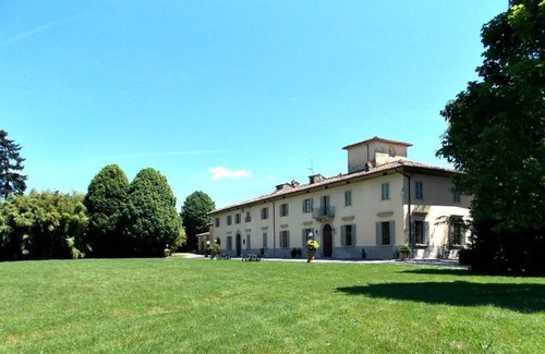 Scarperia e San Piero Villa | Beautiful apartment in villa for 6 guests with pool, WIFI, TV and panoramic view