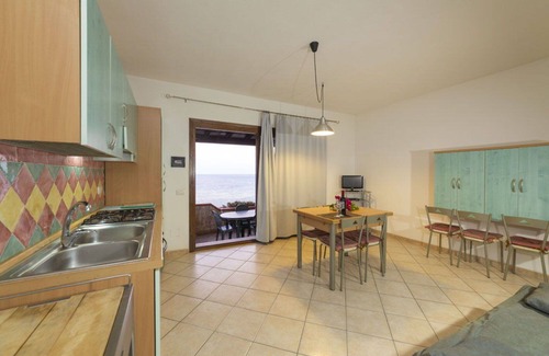 Villaputzu Villa | Beautiful apartment in villa for 8 guests with A/C, TV, terrace and parking