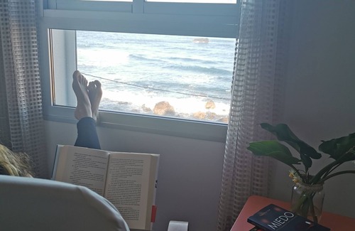Moya Apartment | BEAUTIFUL APARTMENT ON THE SEA OF THE SEA.