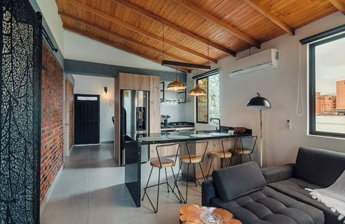 El Tesoro Apartment | Beautiful apartment with terrace and large office
