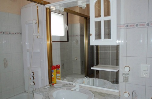 Ayzac-Ost Apartment | Beautiful apartment with terrace in villa with swimming pool