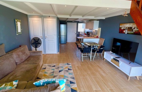 Marigot Apartment | Beautiful apartment with sea view