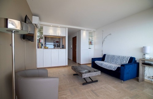 Pointe Croisette Apartment | Beautiful apartment with Sea View, perfect for Holidays and Festivals.