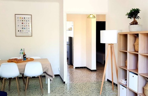 Hyeres Apartment | Beautiful apartment with terrace