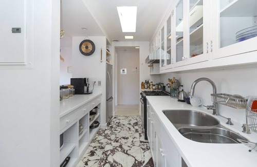 Nolita Condo | Beautiful apartment with balconies and views, near park and museums in Nolita
