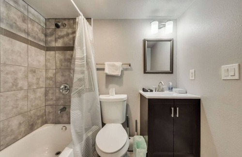Fort Worth Apartment | Beautiful Apt-5MinDownTownFW-2 Bed-1K-1Q-Free Park