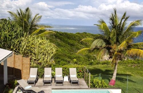 Sainte-Anne Villa | Beautiful architect in an exceptional villa with a sea view 180 °