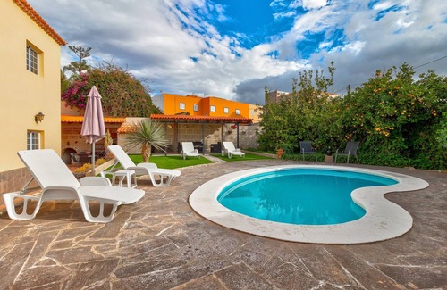 El Madronal Apartment | Beautiful Arianny House With Pool