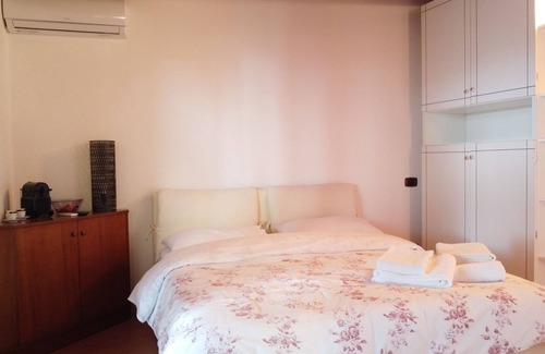 Santa Maria Apartment | Beautiful attic room with cathedral view