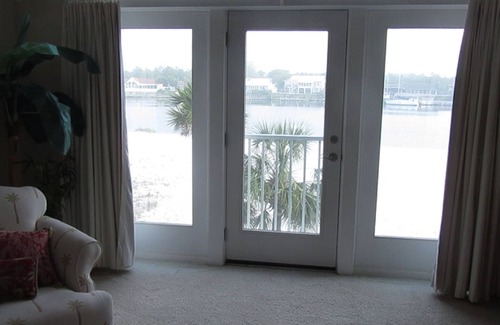 Sunset Pass House | Beautiful Banana Bay Intracoastal Waterfront Townhouse - On The Beach