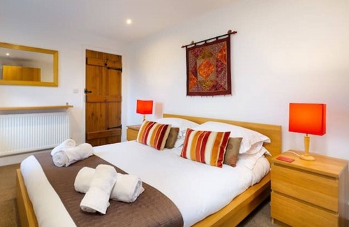Low Newton Cottage | Beautiful barn conversion with original features and countryside views