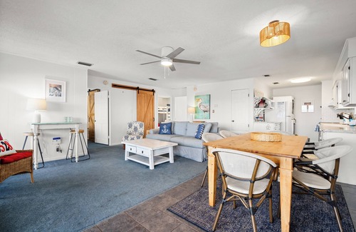 Royal Lagoons House | Beautiful Bayfront home that your family will love!