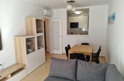 Garrucha Apartment | Beautiful beach apartment with pool. Garrucha