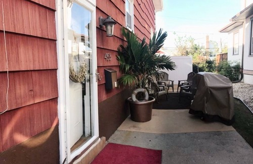 Long Beach House | BEAUTIFUL BEACH GETAWAY!