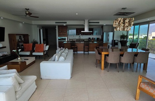 South Hotel Zone Condo | Beautiful Beach Front Condo