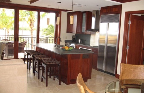 Ko Olina Villa | Beautiful Beach Villa in Oceanfront Resort