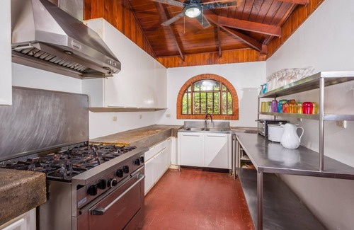 Playa Flamingo House | Beautiful Beachfront House with pool, Best location at Playa Flamingo