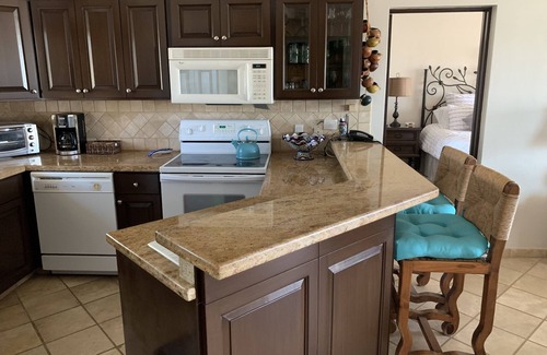 San Jose del Cabo Condo | Beautiful Beachfront Condo in Luxurious El Zalate Los Cabos - Ocean Views