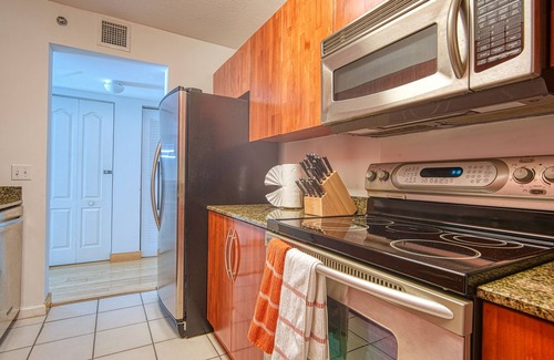 Brickell Apartment | Beautiful Brickell Miami apt 2BR/2BA + Parking