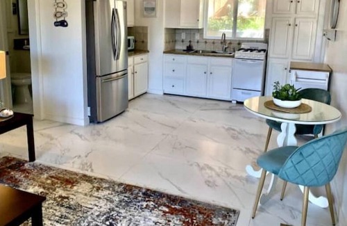 South Laguna Apartment | Beautiful & Bright Across From Breathtaking Beach