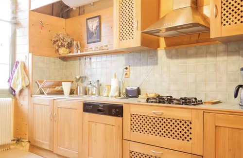 Chambery Apartment | Beautiful bright apartment in the city center