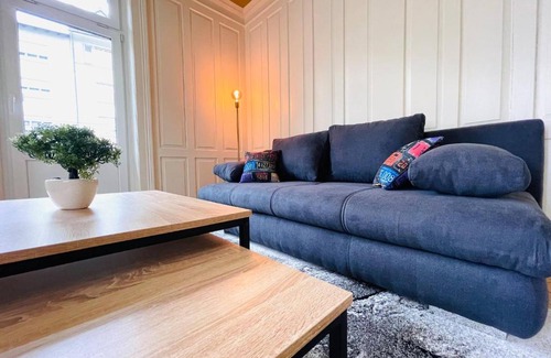 St. Gallen Apartment | Beautiful, bright, large apartment with balcony smarttv