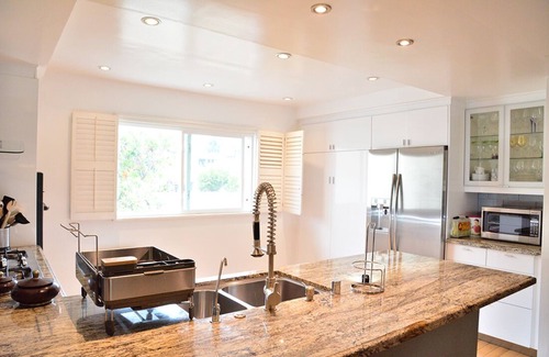 Marina del Rey House | Beautiful, Bright & Secure Townhome in Marina del Rey, CA