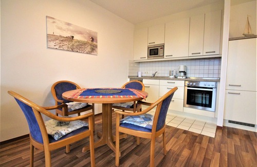 Duhnen Apartment | Beautiful, bright vacation apartment with swimming pool, Residence Kormoran15