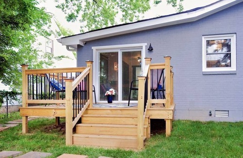 McFerrin Park House | Beautiful bungalow in East Nashville - 2 miles from Honky Tonk Row