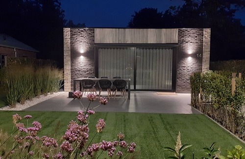 Baarland House | Beautiful bungalow on vacation park by the sea